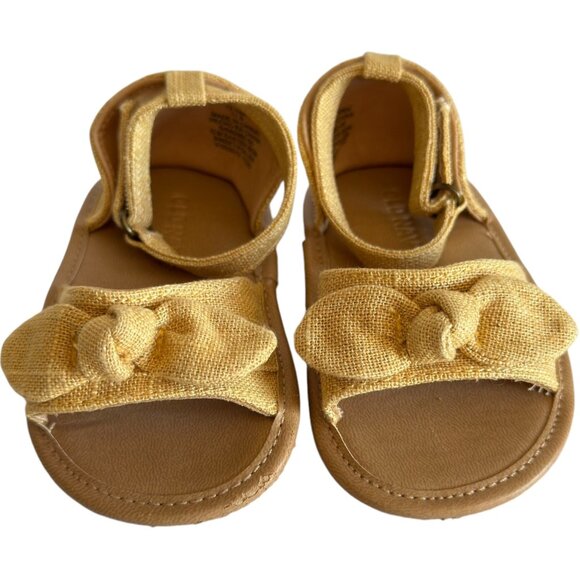Old Navy Linen Style Bow-Tie Sandals for Baby 12-18M Tan Beige Soft Sole - Picture 3 of 8